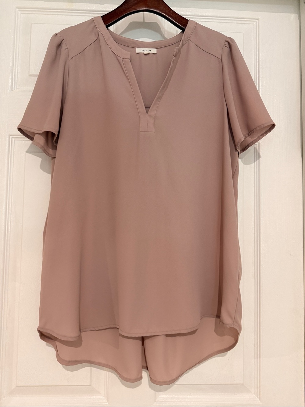 Pleione Mauve Dusty Rose V-Neck Short Sleeve Blouse